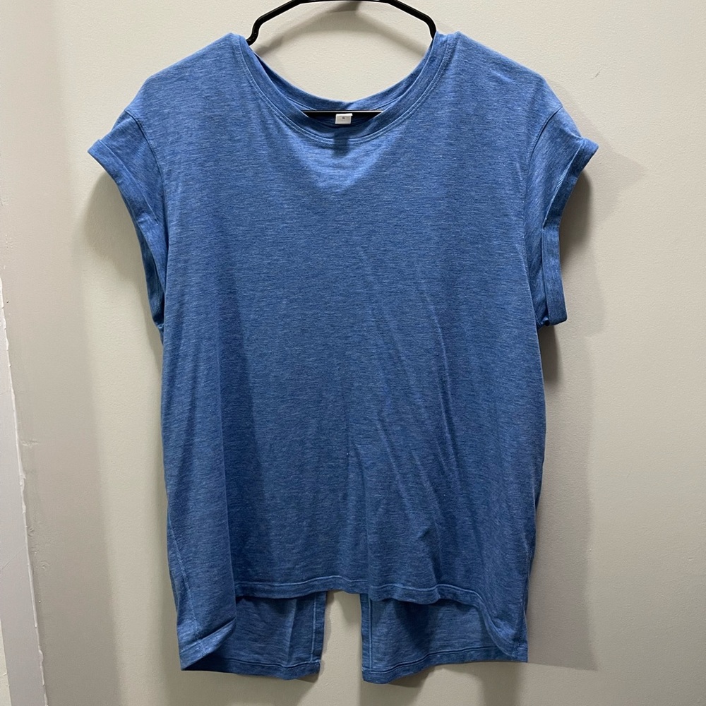 Lululemon open back tie blue top
